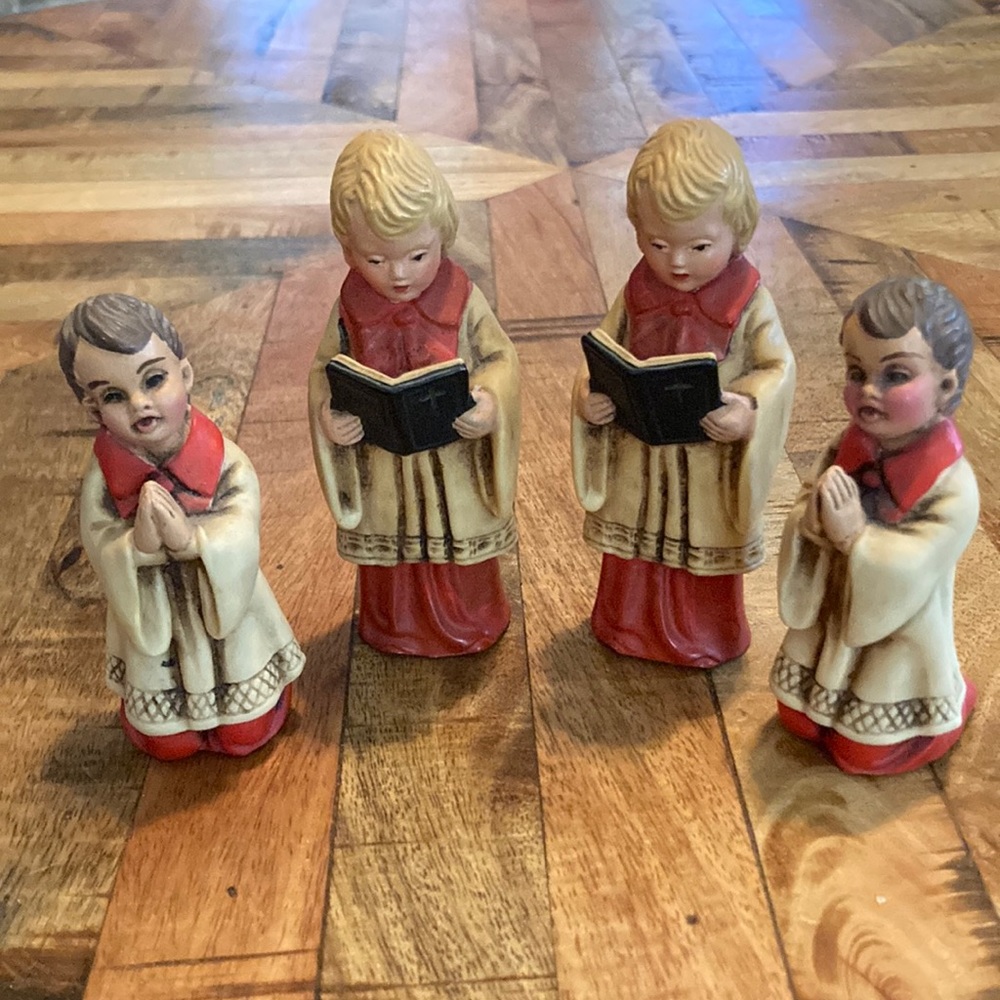 Boys/girls carolers - West Germany